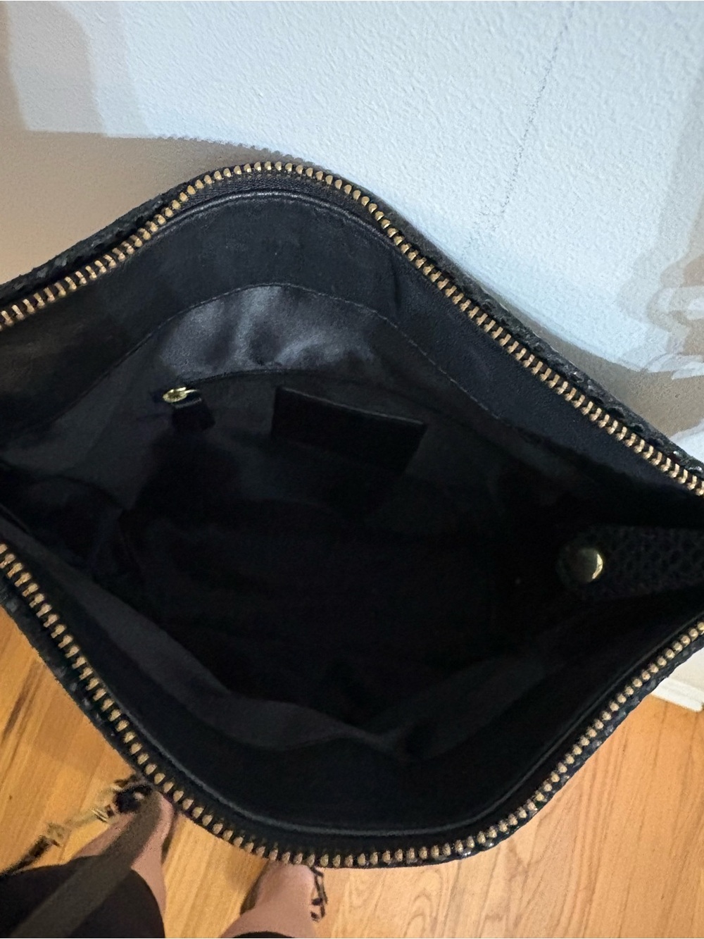 2010s Coach Black Leather Shoulder Bag with Gold Hardware - Picture 10 of 12